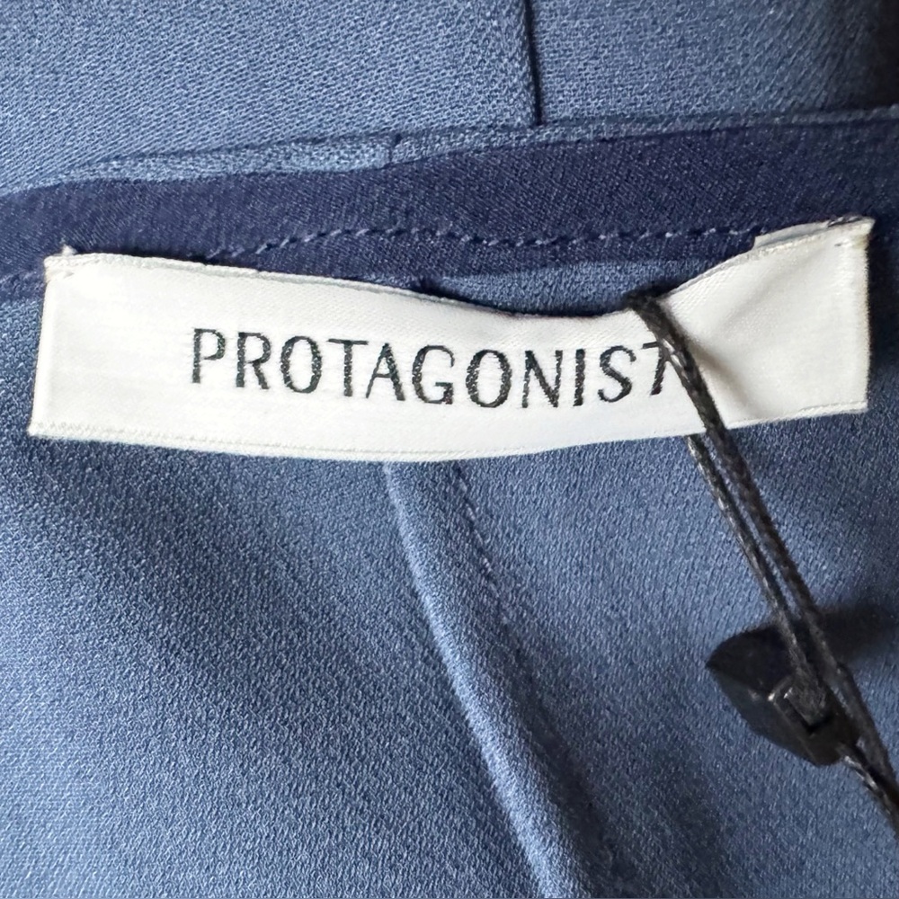 Protagonist Blue Box Tank - Picture 10 of 13